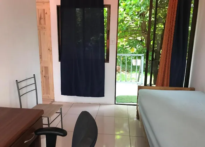 Apartamento Privada En Segundo Piso Con Piscina, A 2 Min Caminando De La Playa